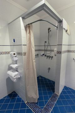Walk in shower installation by 5 Star Shower and Bath